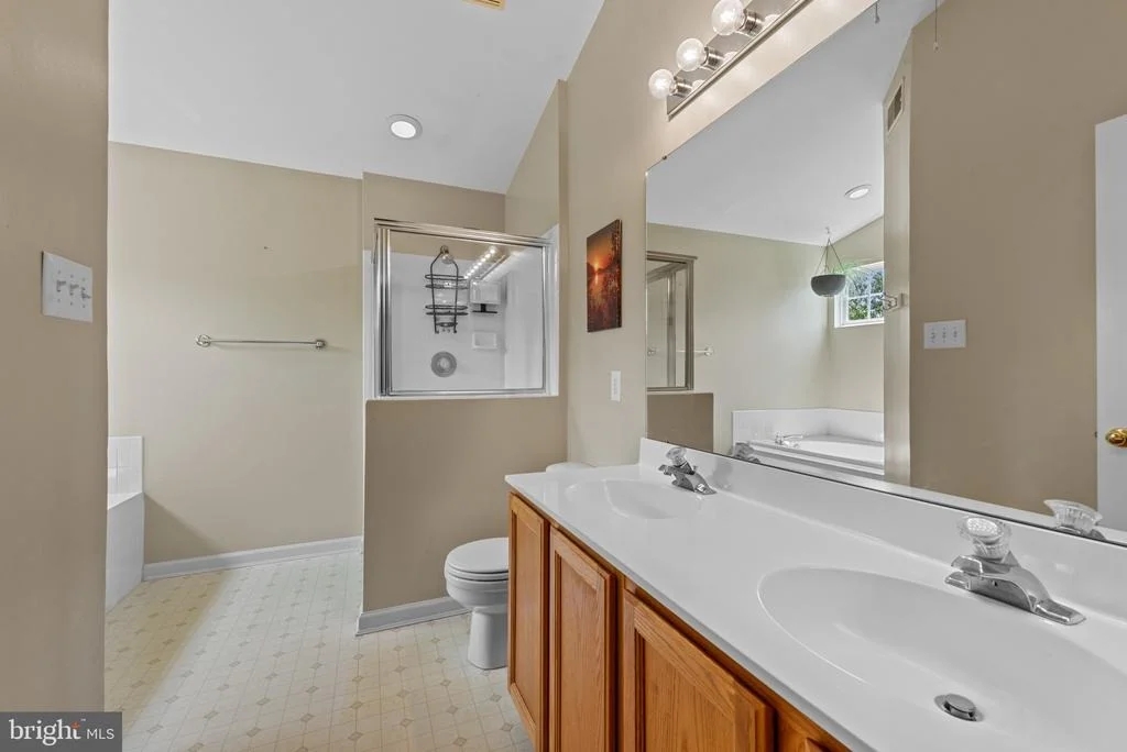 Photo of 6074 AVALON DRIVE SE