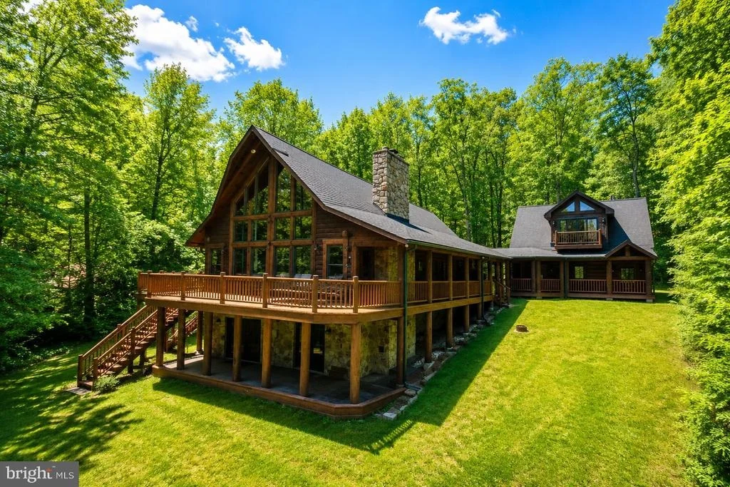 Photo of 42 RED OAK WAY
