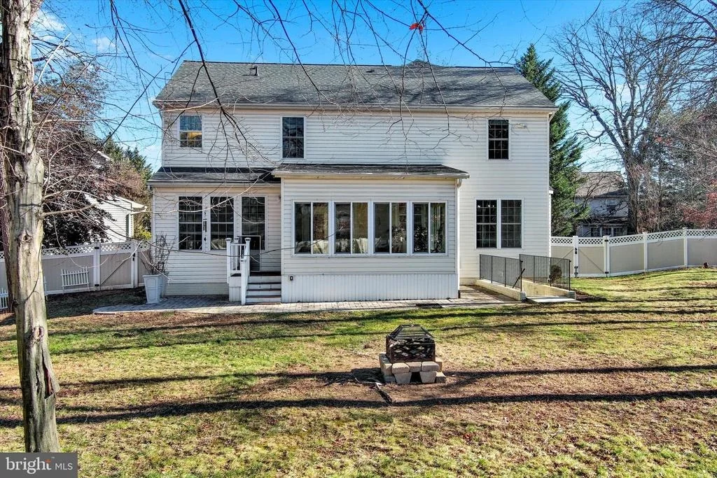 Photo of 1590 CHAPMAN ROAD