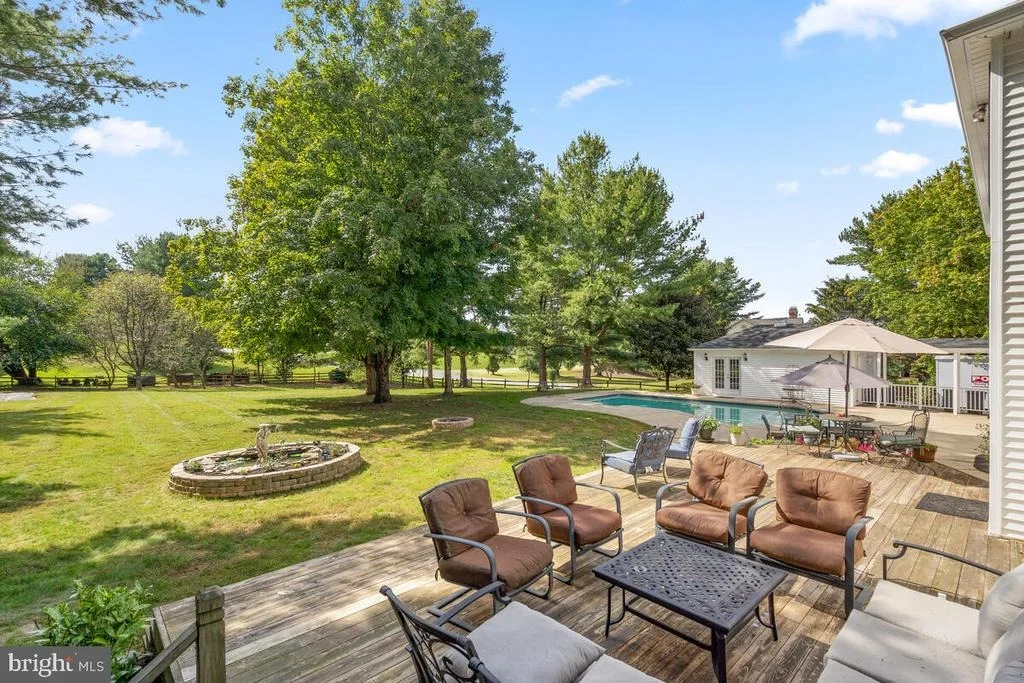 Photo of 8516 PADDOCKVIEW DRIVE