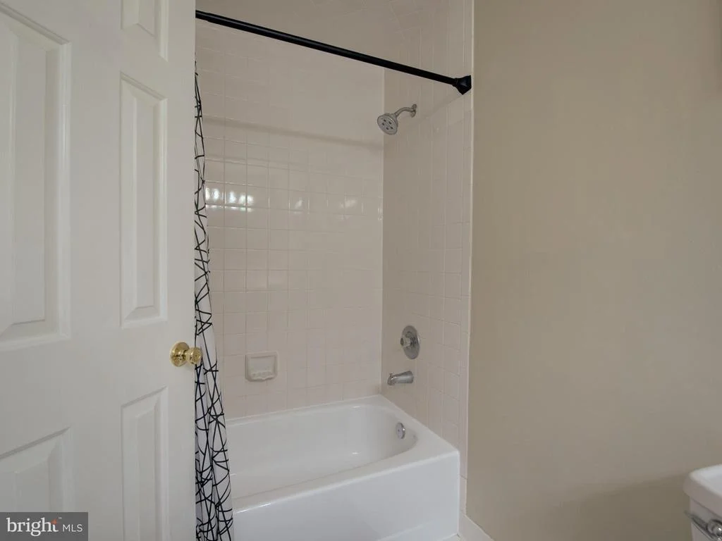 Photo of 11769 HOLLYVIEW DRIVE