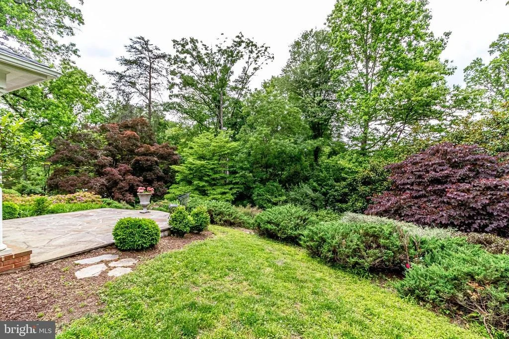 Photo of 1343 SCOTTS RUN ROAD