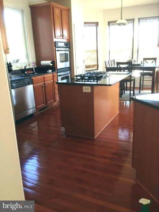 Photo of 42099 PEPPERBUSH PLACE