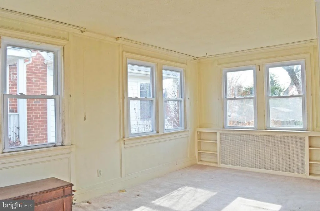 Photo of 114 INDIAN SPRING DRIVE