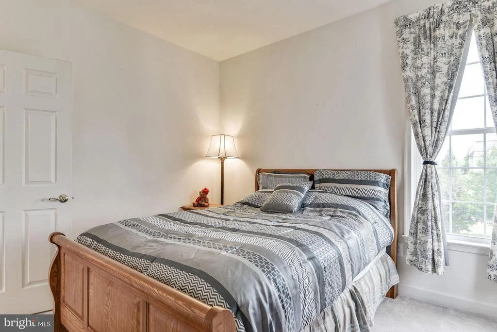 Photo of 1801 KINGS FOREST TRAIL