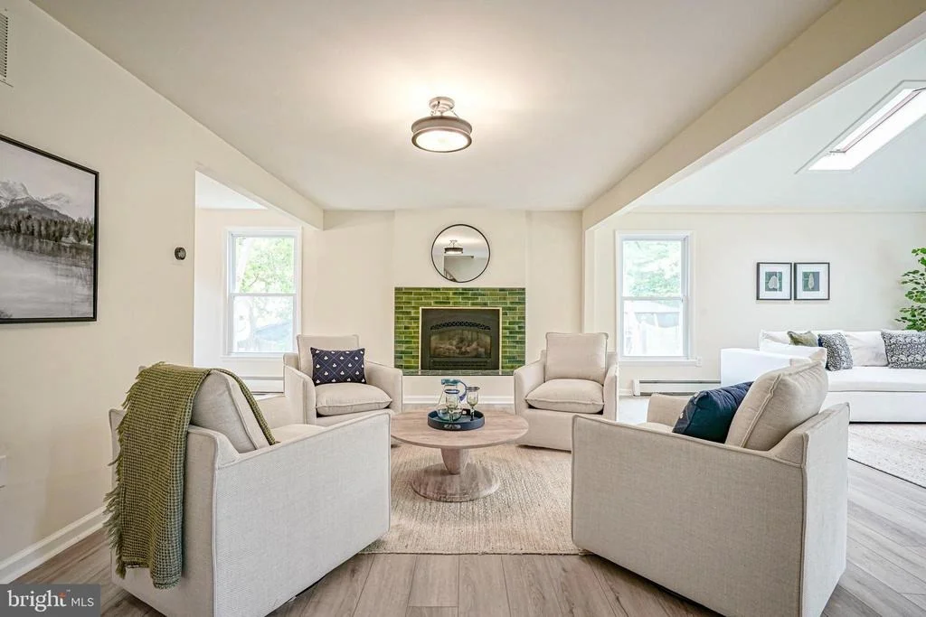 Photo of 299 HICKSTOWN ROAD