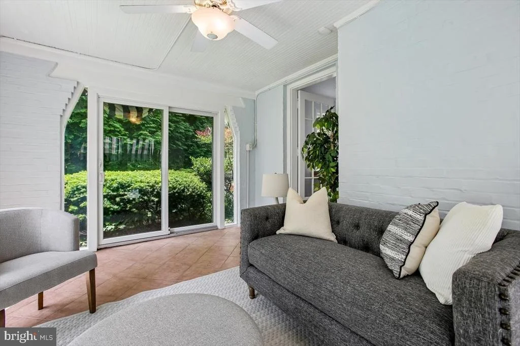 Photo of 7505 GLENDALE ROAD