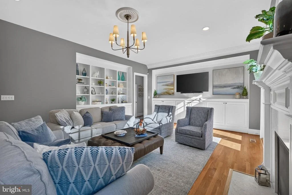 Photo of 2996 RIVER REACH