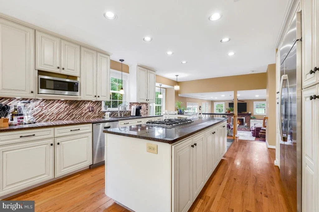 Photo of 13505 MONTVALE DRIVE