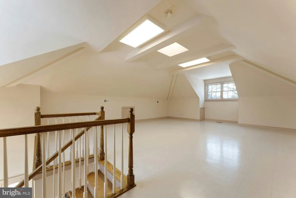Photo of 40436 BEACON HILL DRIVE