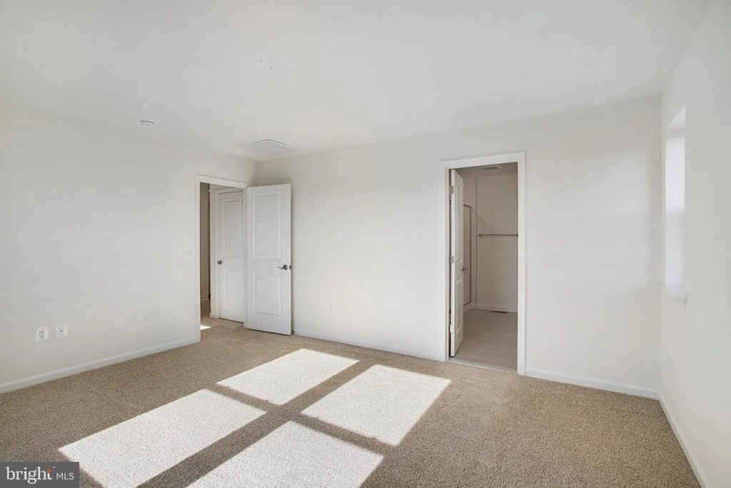 Photo of 620 CLOVER LANE