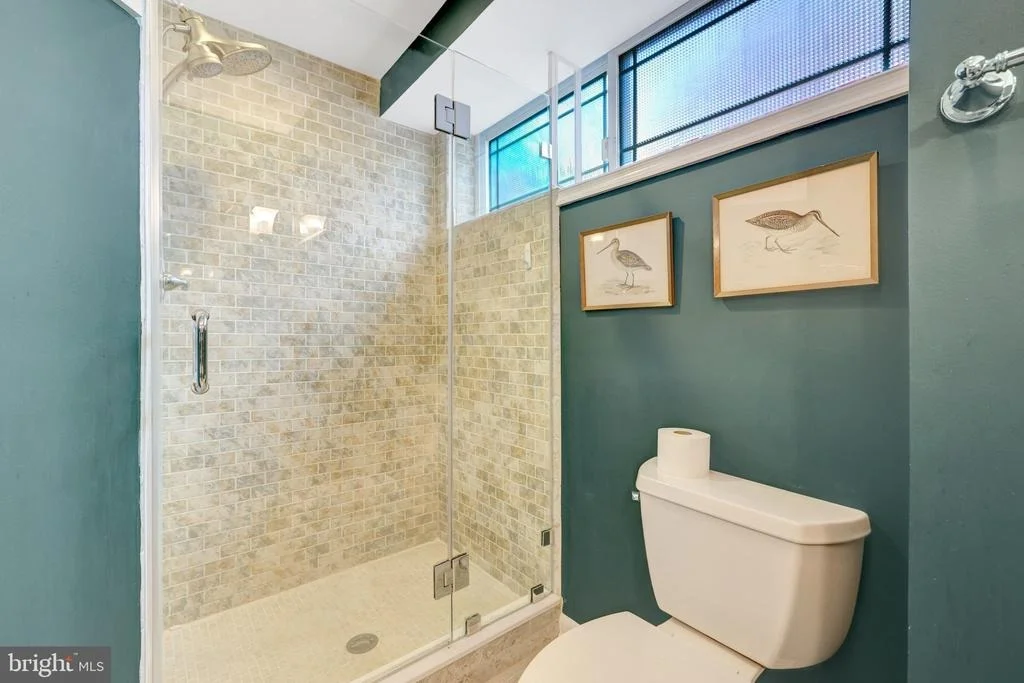 Photo of 6900 SOUTHRIDGE DRIVE