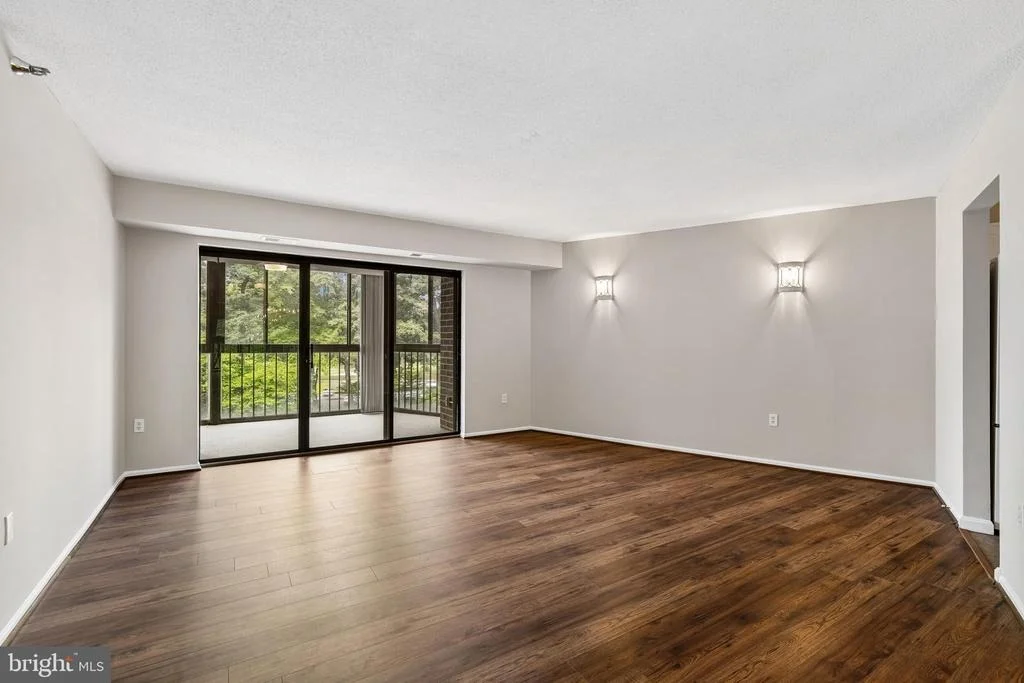 Photo of Unit 2303 at 15107 INTERLACHEN DRIVE