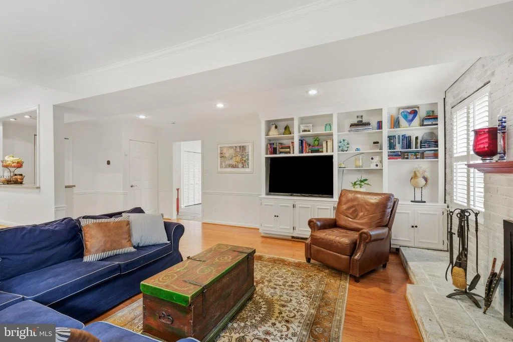 Photo of 2295 DUNSTER LANE