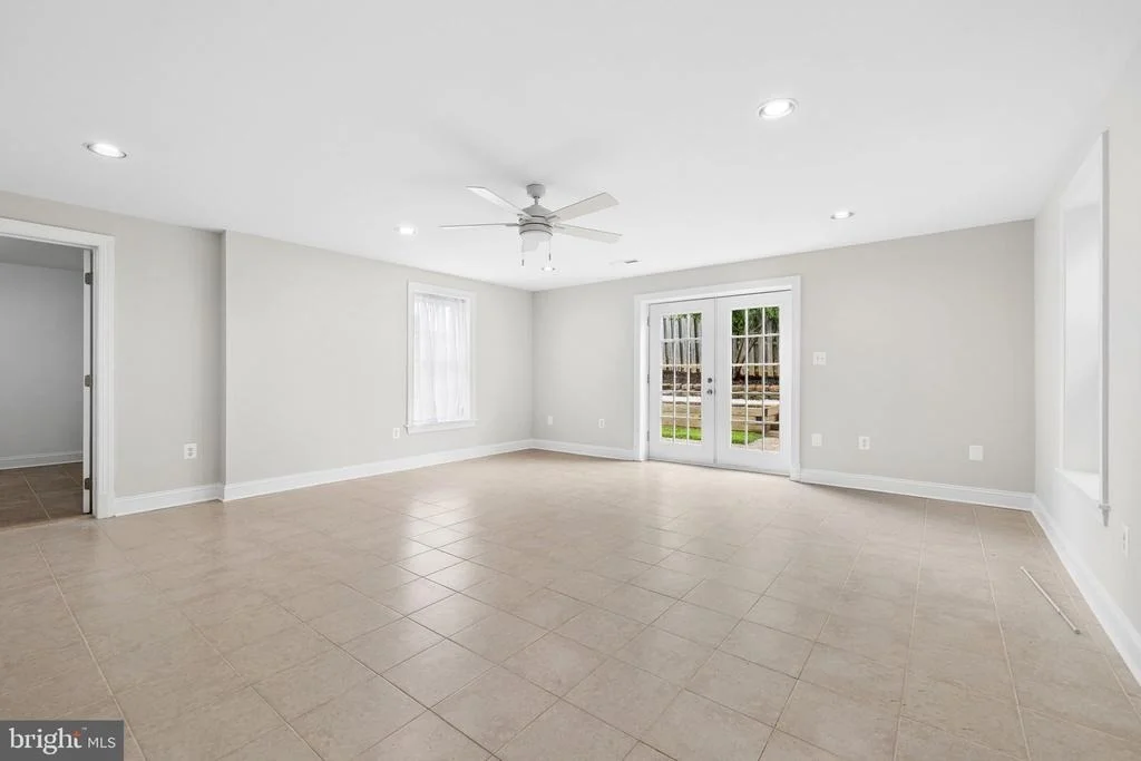 Photo of 5842 RIVERSIDE DRIVE