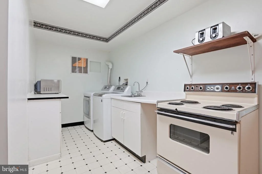 Photo of 405 NOTTINGHAM ROAD