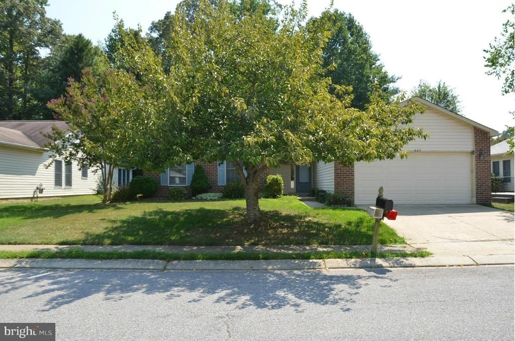 Photo of 837 COXSWAIN WAY