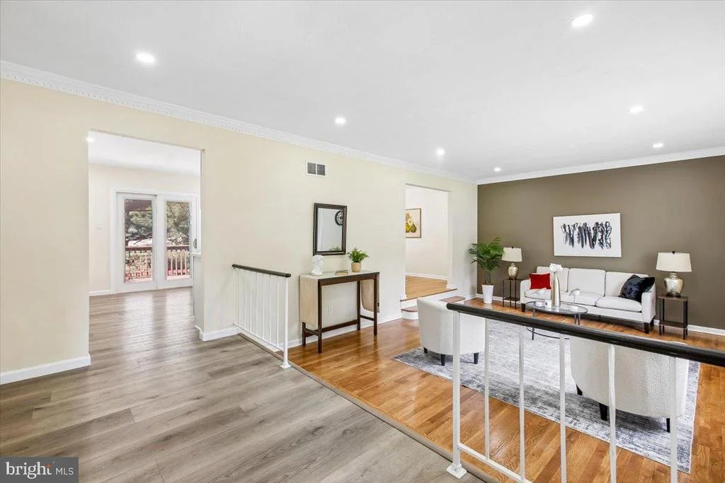 Photo of 1705 CRESTVIEW DRIVE