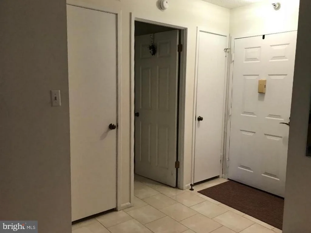 Photo of Unit 4606 at 15100 INTERLACHEN DRIVE