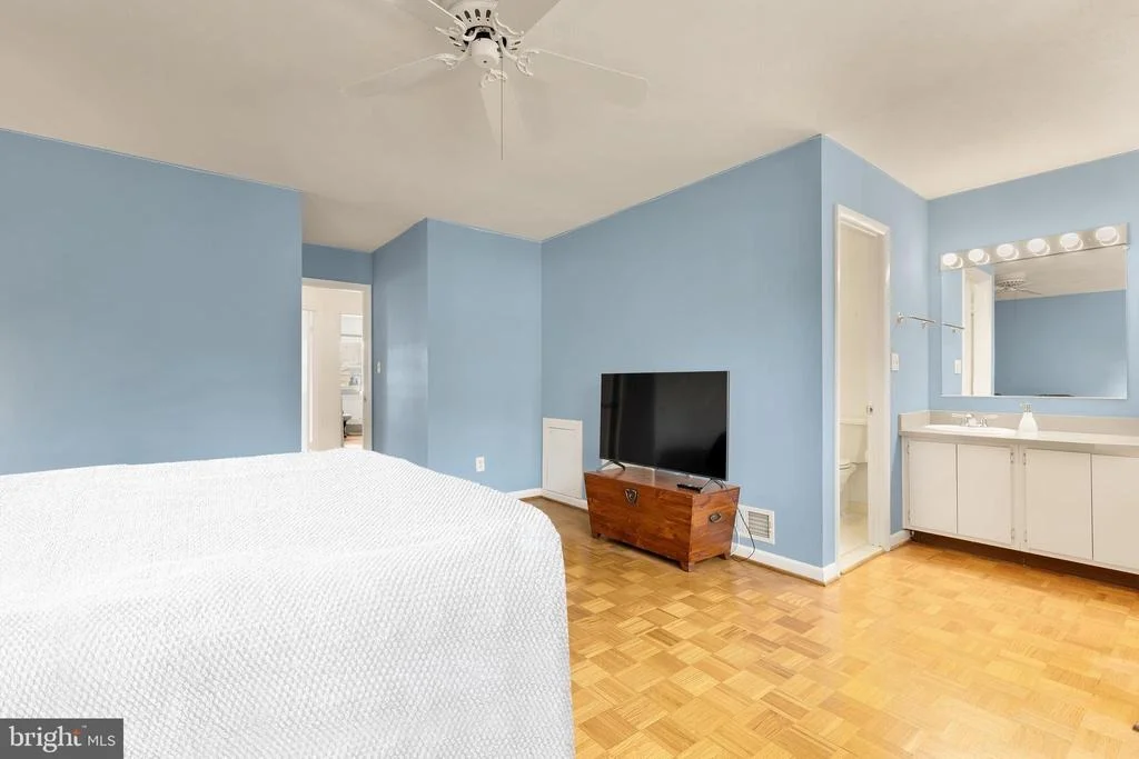 Photo of 1005 RUPPERT ROAD