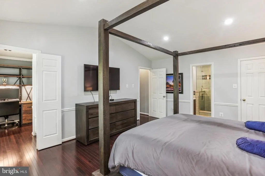 Photo of 14900 RUNNING RIDGE LANE