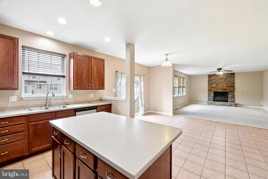 Photo of 551 HIDDEN STREAM COURT