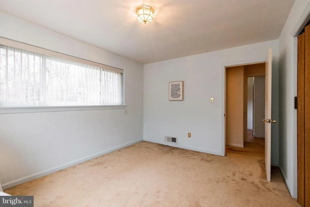 Photo of 3922 MILLCREEK DRIVE