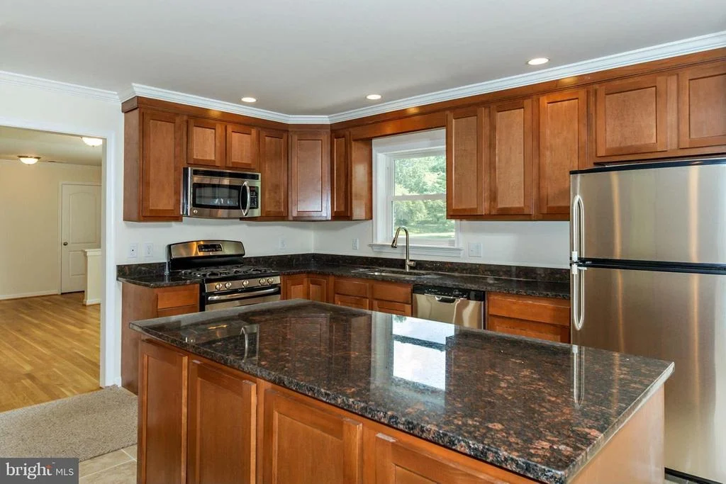 Photo of 3905 QUEEN MARY DRIVE