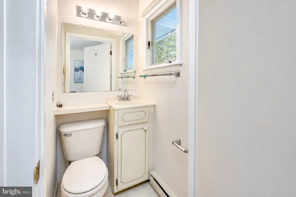 Photo of 701 SHORELINE DRIVE
