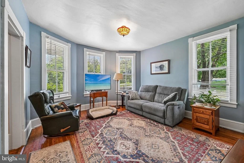Photo of 20925 CLARKSBURG ROAD