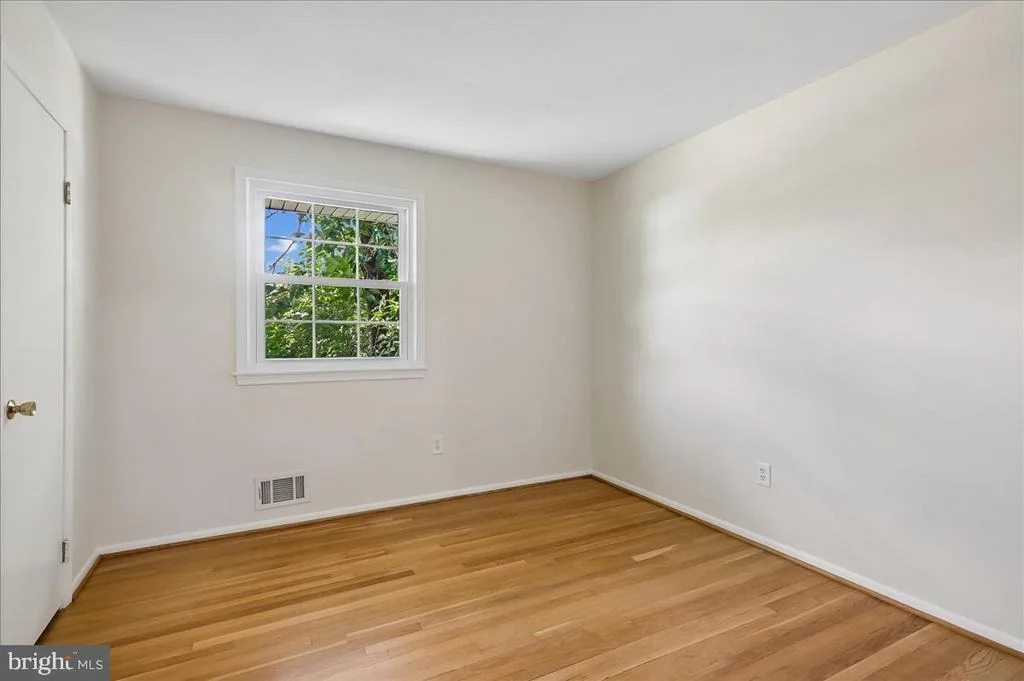 Photo of 12616 MCADOO COURT