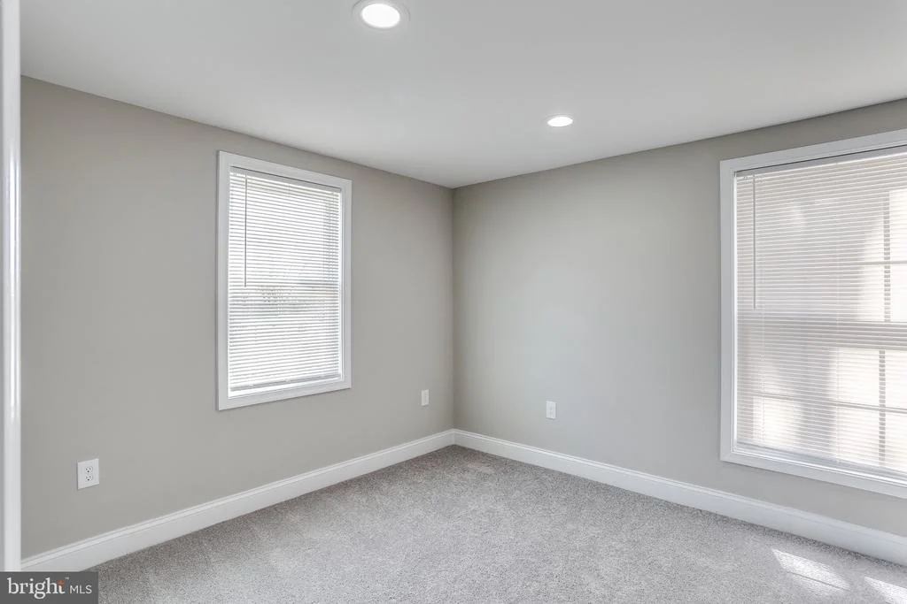 Photo of 7939 WISE AVENUE