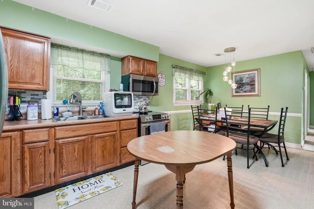 Photo of 8398 KIRTLEY TRAIL