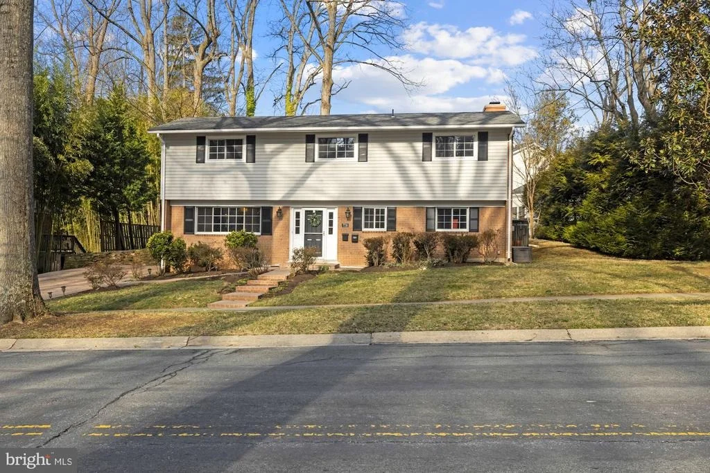 Photo of 7716 BEECH TREE ROAD