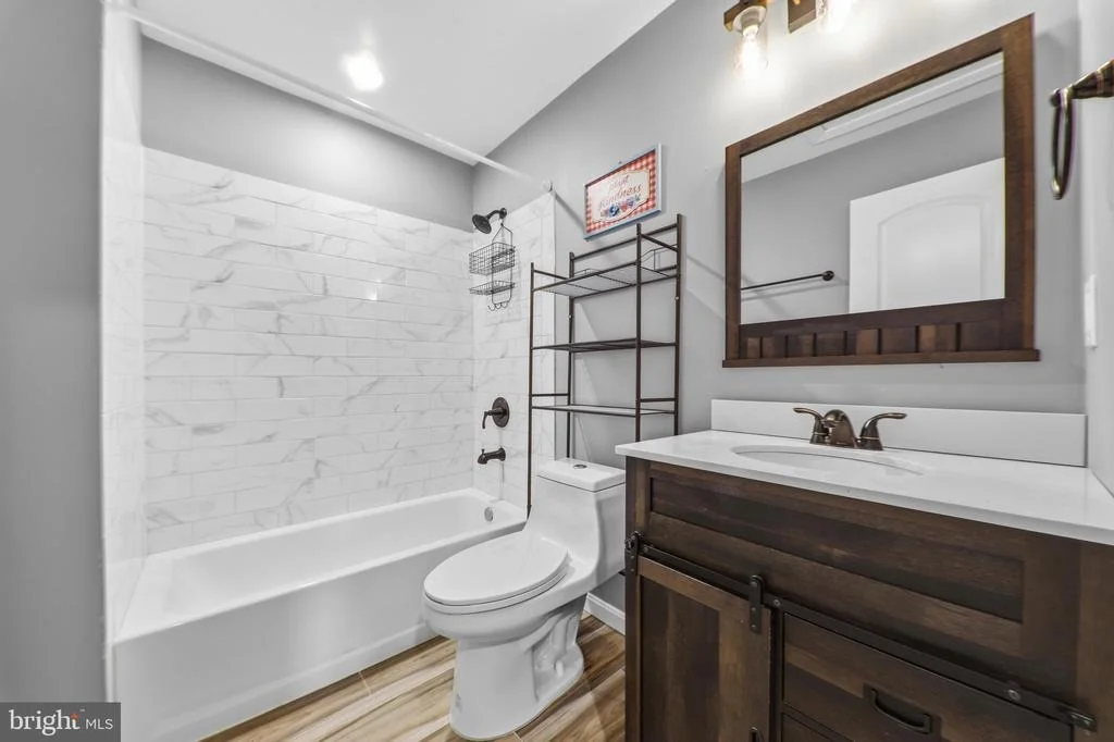 Photo of 1313 POPLAR AVENUE