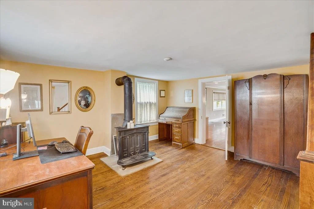 Photo of 2130 SPENCERVILLE ROAD