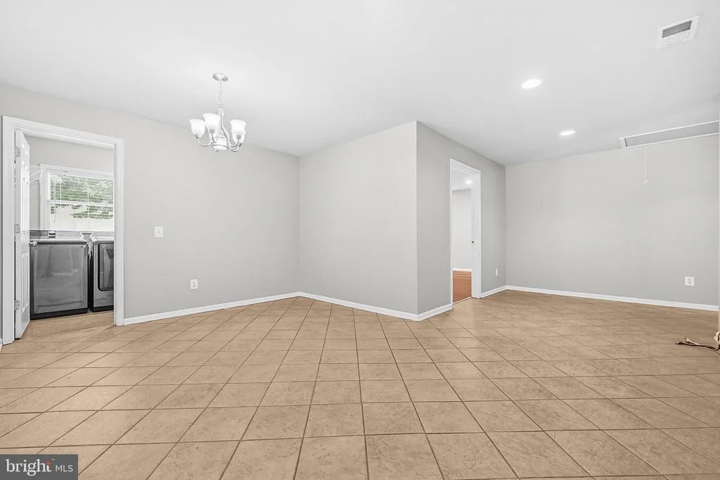 Photo of 8200 LEGION DRIVE