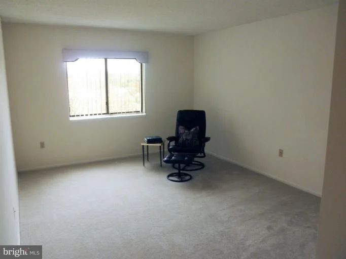 Photo of Unit 1914 at 15101 INTERLACHEN DRIVE