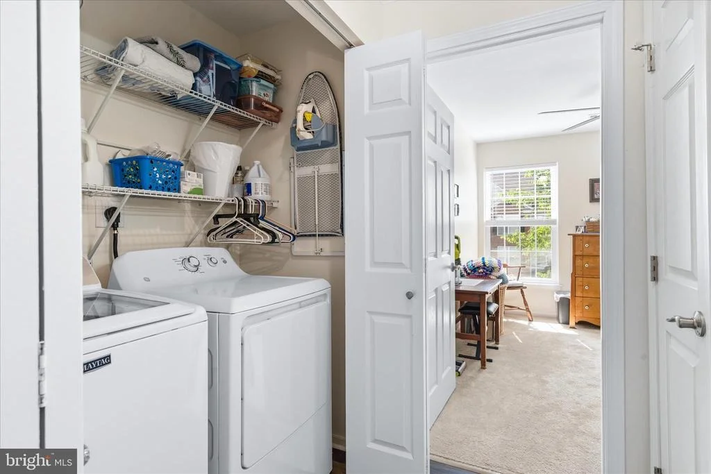 Photo of Unit 2C at 2507 SHELLEY CIRCLE