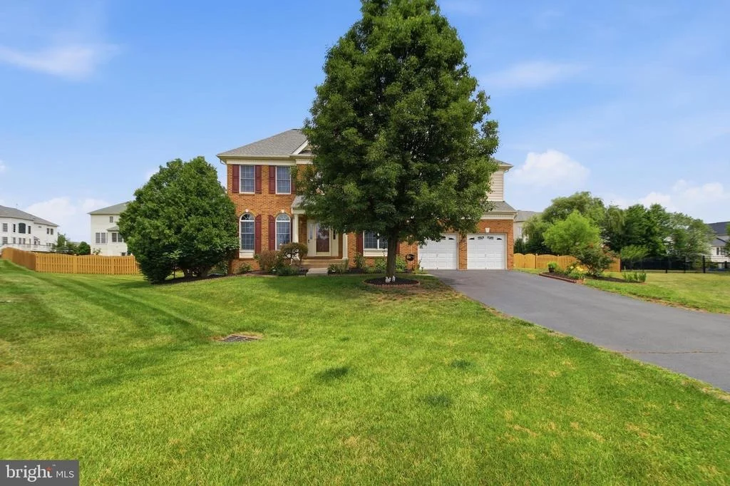 Photo of 43679 LUCKETTS BRIDGE CIRCLE