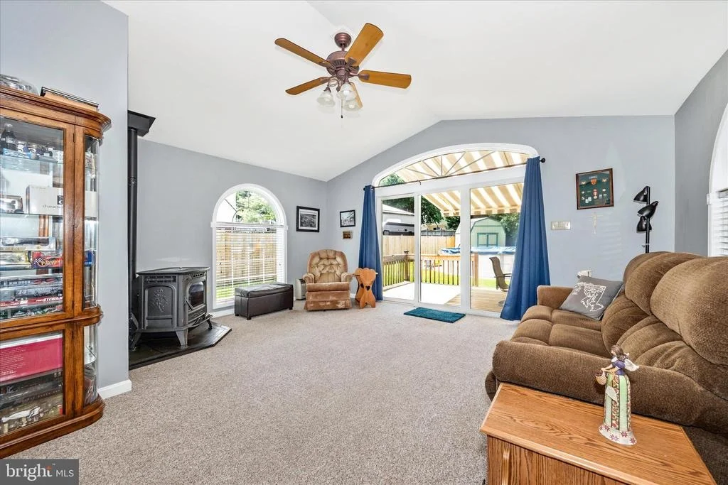 Photo of 109 REBECCAS COURT