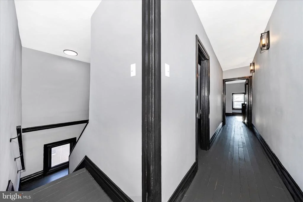 Photo of 519 SUMMIT AVENUE