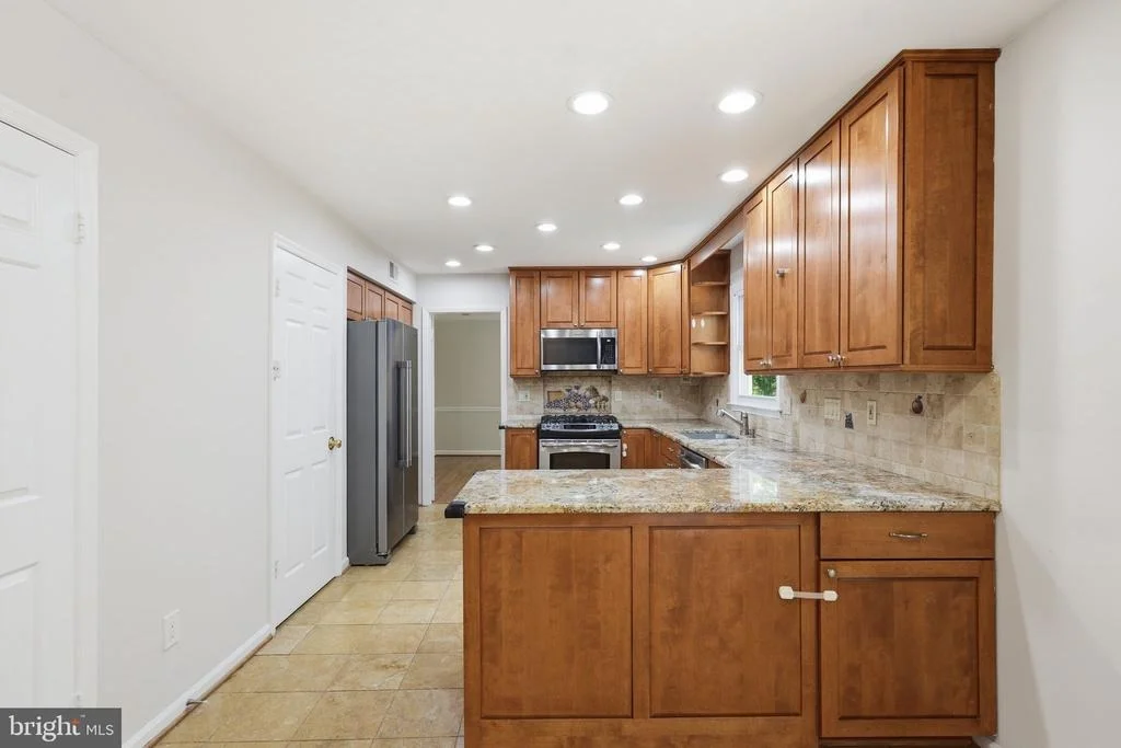 Photo of 7316 WALNUT KNOLL DRIVE