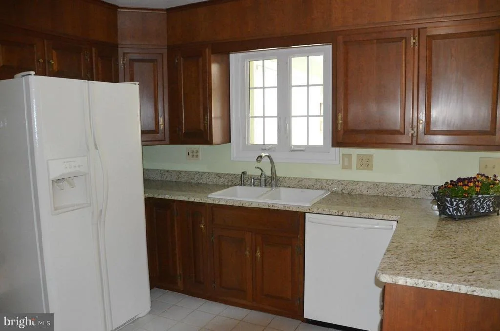 Photo of 7721 FLINT HILL ROAD