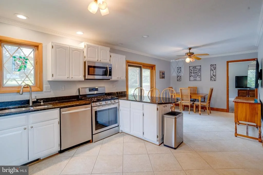 Photo of 2300 KINGS ARMS DRIVE
