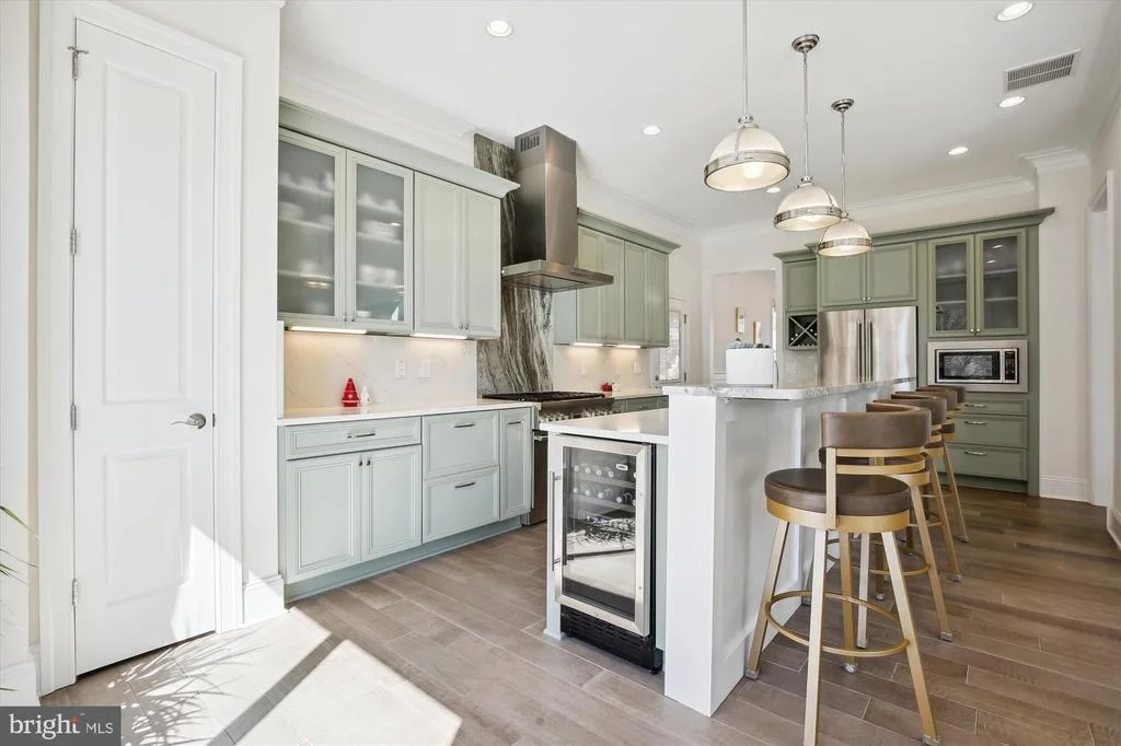 Photo of 6631 TUCKER AVENUE