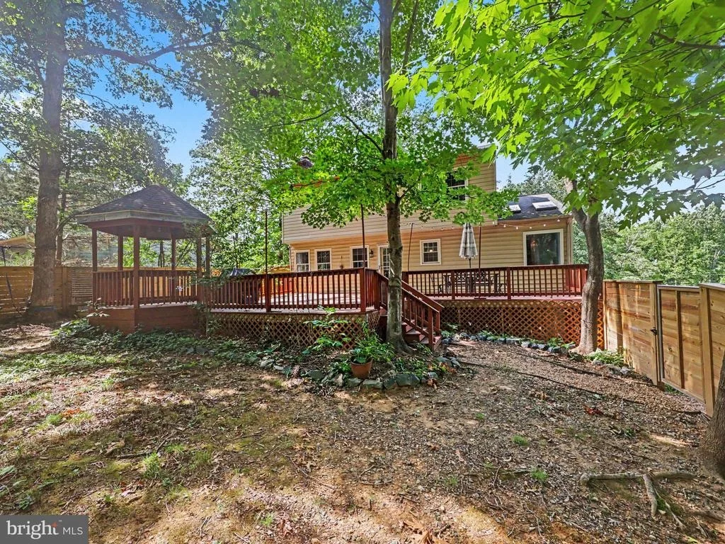 Photo of 206 BULKHEAD COVE