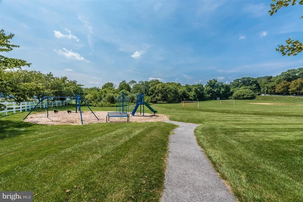 Photo of 11846 VINEYARD PATH