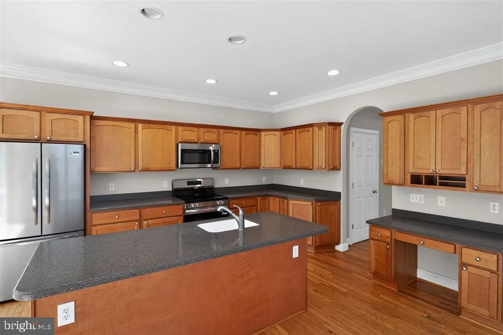 Photo of 1604 ORIOLE ROAD