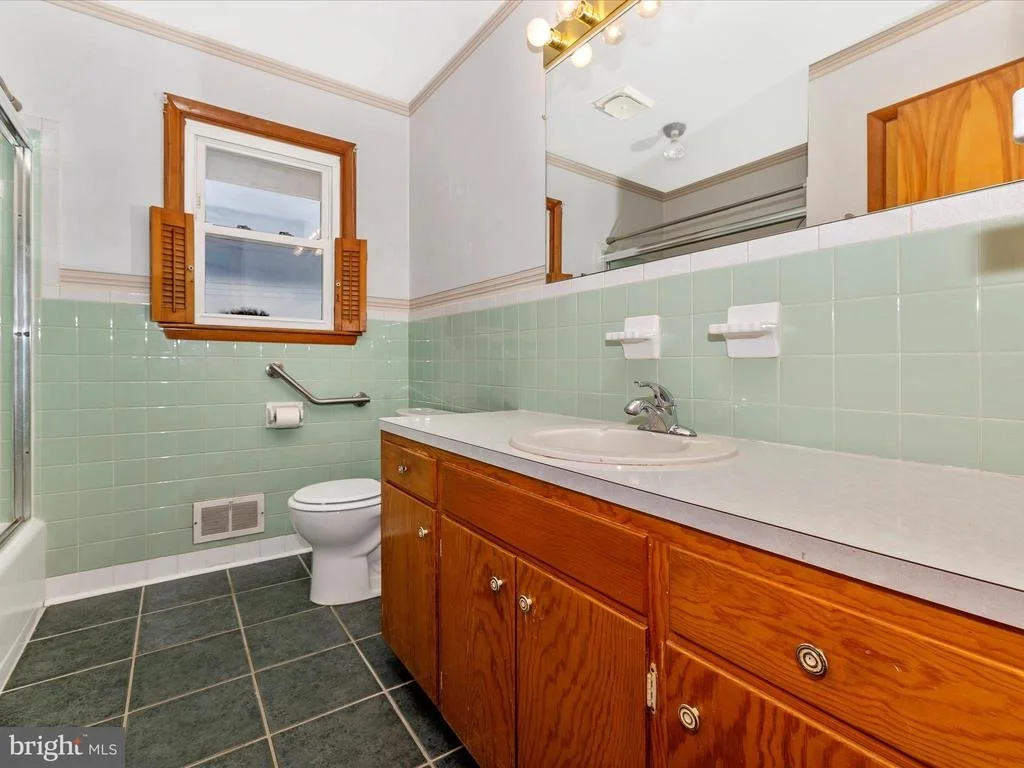 Photo of 9484 POCONO DRIVE